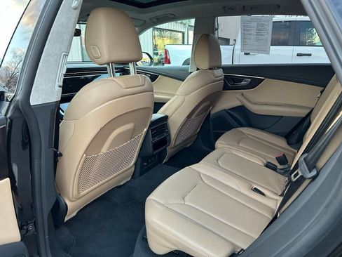 Used 2022 Audi Q8 Prestige image 6
