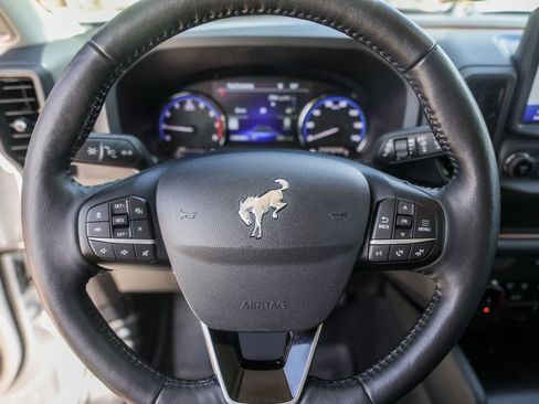 Used 2023 Ford Bronco Sport Outer Banks w/ Tech Package AWD/4WD image 15