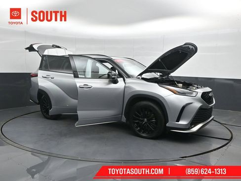 Used 2023 Toyota Highlander XSE image 60