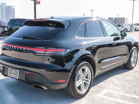 Used 2023 Porsche Macan image 7