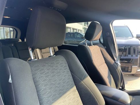 Used 2025 Dodge Durango GT AWD/4WD image 26