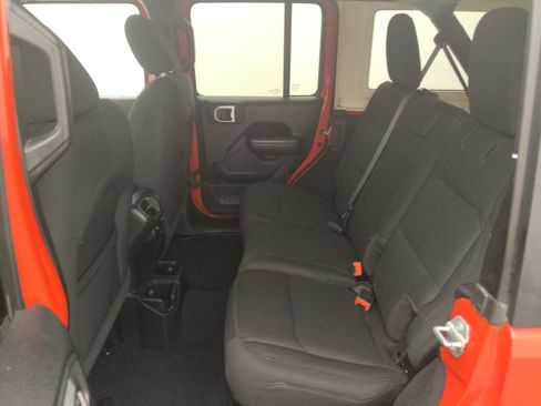 Used 2020 Jeep Wrangler Unlimited Sport S AWD/4WD image 18