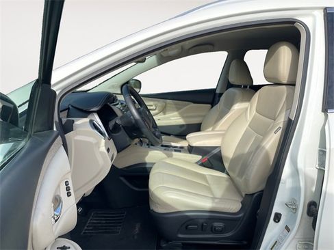 Used 2020 Nissan Murano SL image 9