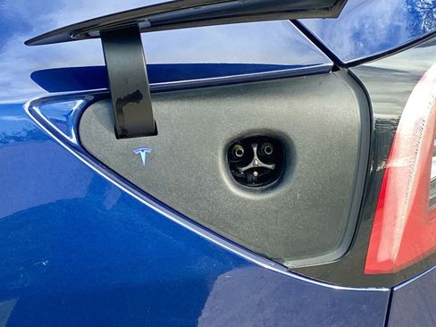 Used 2022 Tesla Model 3 image 20