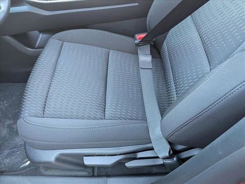 New 2026 Chevrolet Equinox LT w/ Midnight Edition image 4