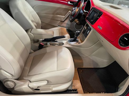 Used 2016 Volkswagen Beetle 1.8T SE image 29