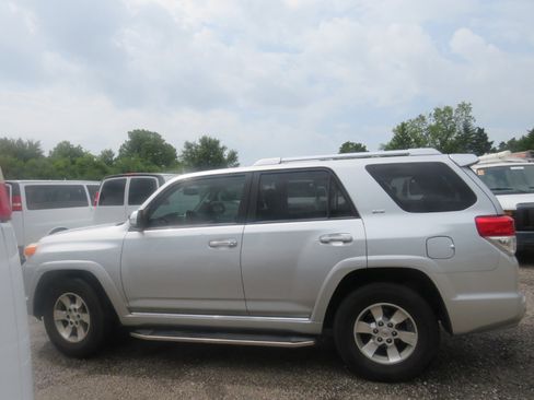 Used 2012 Toyota 4Runner SR5 w/ Convenience Pkg image 33