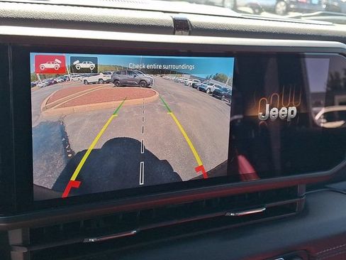 Certified 2024 Jeep Wrangler Unlimited Rubicon 392 AWD/4WD image 25