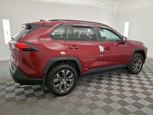 Certified 2023 Toyota RAV4 XLE Premium AWD/4WD image 18