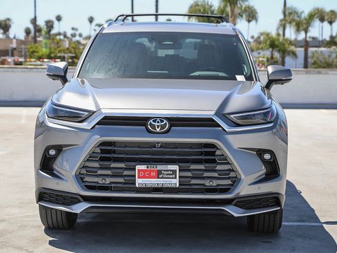 New 2026 Toyota Grand Highlander AWD Hybrid image 3