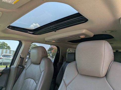 Used 2015 GMC Acadia Denali AWD/4WD image 27