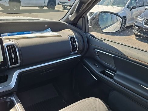 New 2026 Ford Expedition Tremor AWD/4WD image 17
