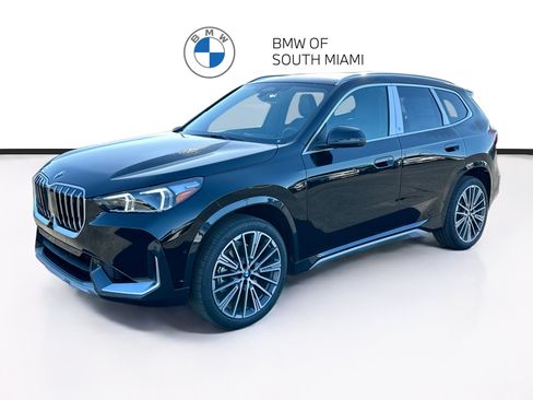 New 2026 BMW X1 xDrive28i w/ Technology Package AWD/4WD image 3