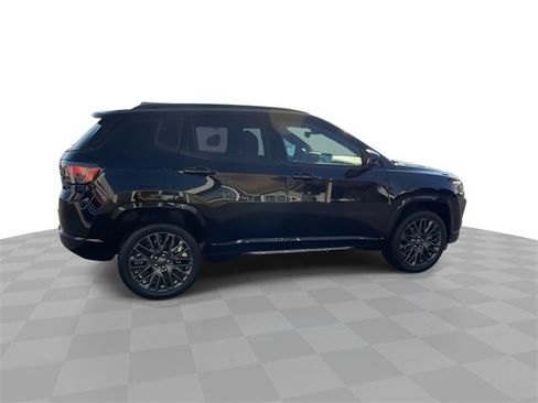 Used 2023 Jeep Compass High Altitude image 9
