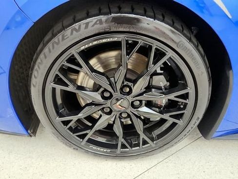 Used 2023 Chevrolet Corvette Stingray Premium Cpe w/ Z51 Performance Package RWD image 73