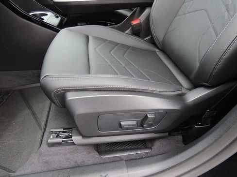 New 2025 BMW X1 xDrive28i w/ Premium Package image 45