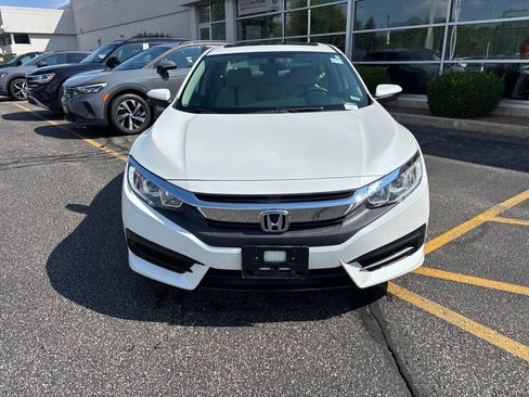 Used 2017 Honda Civic EX image 2