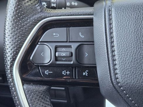Used 2023 Toyota Tundra Platinum AWD/4WD image 24