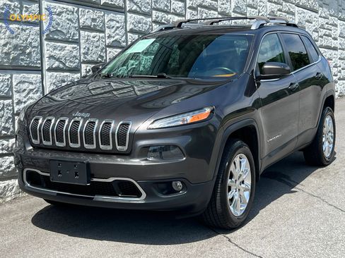 Used 2016 Jeep Cherokee Limited w/ Luxury Group AWD/4WD image 1