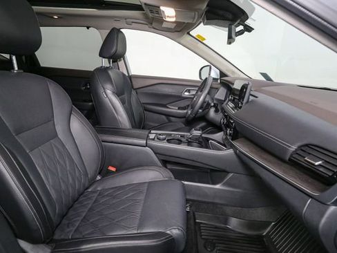 Used 2023 Nissan Rogue Platinum w/ Platinum Premium Package image 15