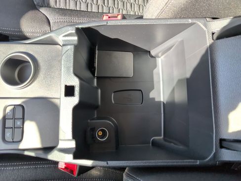 New 2025 Ford Ranger XLT w/ Trailer Tow Package image 32