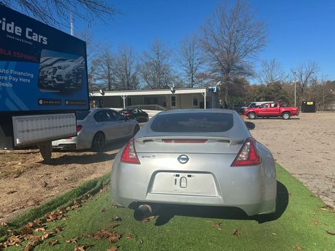 Used 2013 Nissan 370Z Touring w/ Sport Pkg image 6