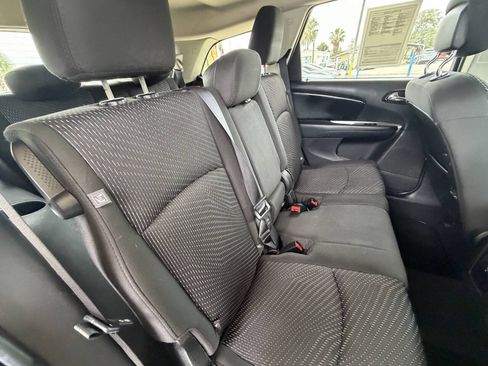 Used 2015 Dodge Journey SE w/ Quick Order Package 22F SE FWD image 6
