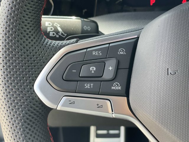 New 2026 Volkswagen GTI SE FWD image 8