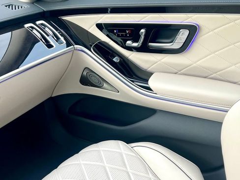 Certified 2024 Mercedes-Benz S 580e 4MATIC Sedan image 35