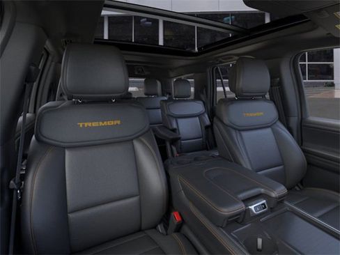 New 2026 Ford Expedition Tremor image 10