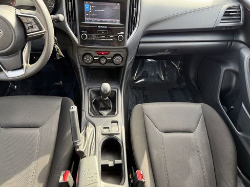 Used 2021 Subaru Impreza 2.0i image 11