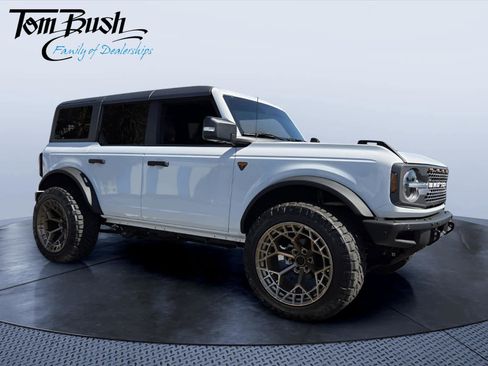Used 2024 Ford Bronco Badlands AWD/4WD image 1