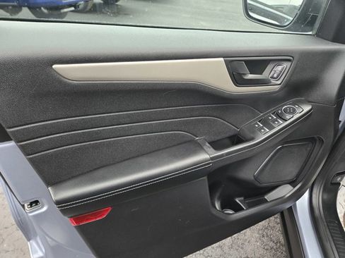 Certified 2022 Ford Escape SE w/ Convenience Package image 35