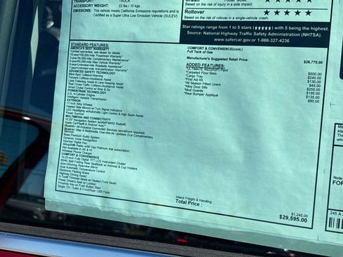 Used 2025 Hyundai Elantra Limited image 10