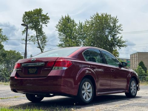 Used 2012 Subaru Legacy 2.5i w/ Alloy Wheel Pkg AWD/4WD image 8