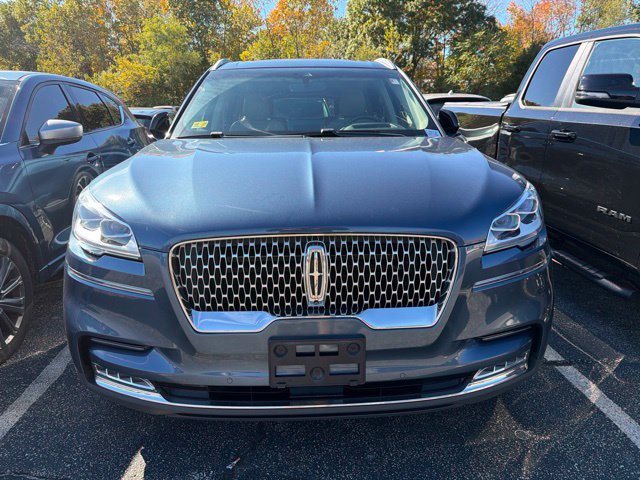 Used 2020 Lincoln Aviator Reserve w/ Equipment Group 202A AWD/4WD image 2