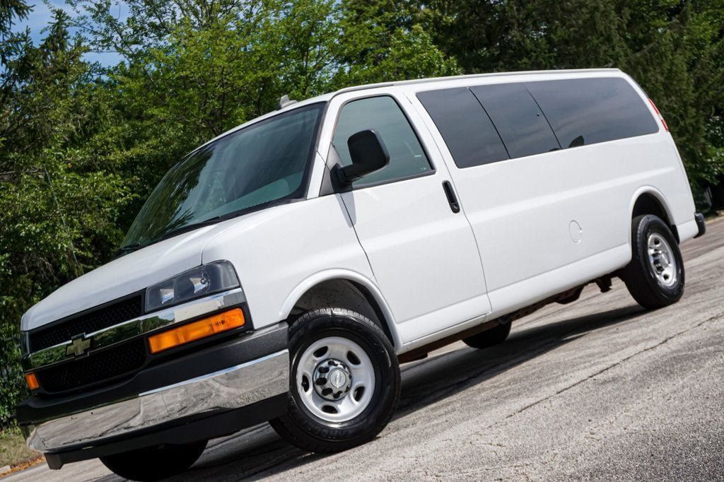 Used 2017 Chevrolet Express 3500 LT w/ LT Preferred Equipment Group RWD image 67
