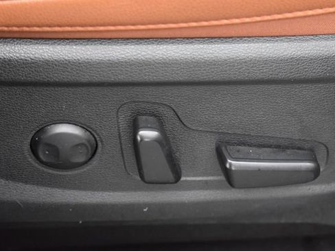 Used 2023 Kia Telluride EX X-Line image 12