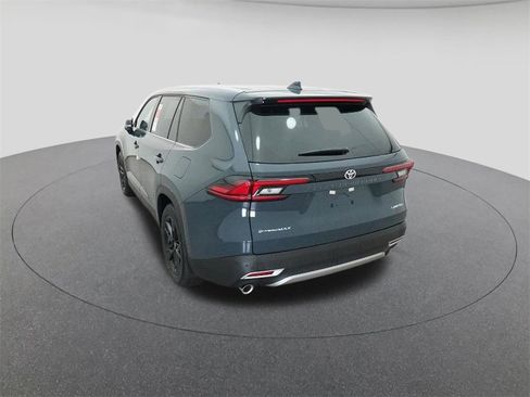 New 2026 Toyota Grand Highlander AWD Hybrid image 6