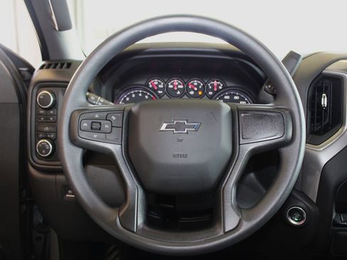 Used 2025 Chevrolet Silverado 1500 Custom Trail Boss image 23