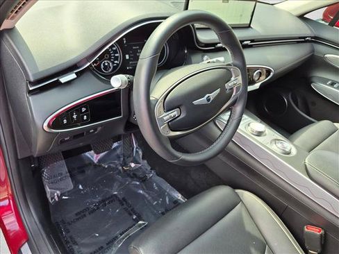 Used 2023 Genesis GV70 2.5T w/ Advanced Package AWD/4WD image 9