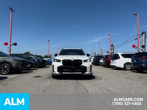 Used 2024 BMW X5 M60i AWD/4WD image 47