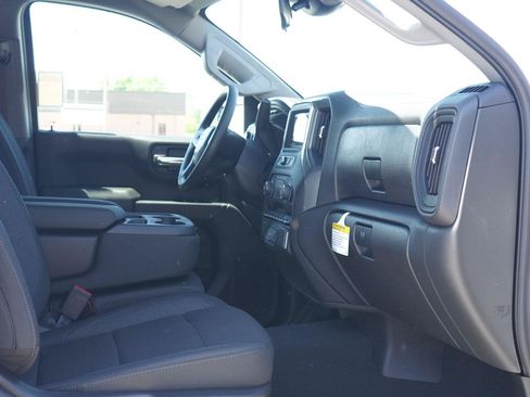 New 2026 Chevrolet Silverado 1500 Custom Trail Boss w/ LPO, Dark Essentials Package AWD/4WD image 27