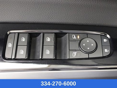 New 2026 Nissan Pathfinder SL image 15