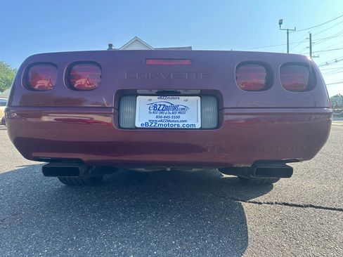Used 1993 Chevrolet Corvette Coupe image 47
