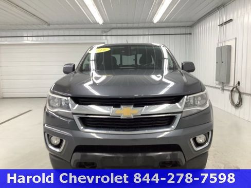 Used 2016 Chevrolet Colorado LT w/ LT Convenience Package image 2