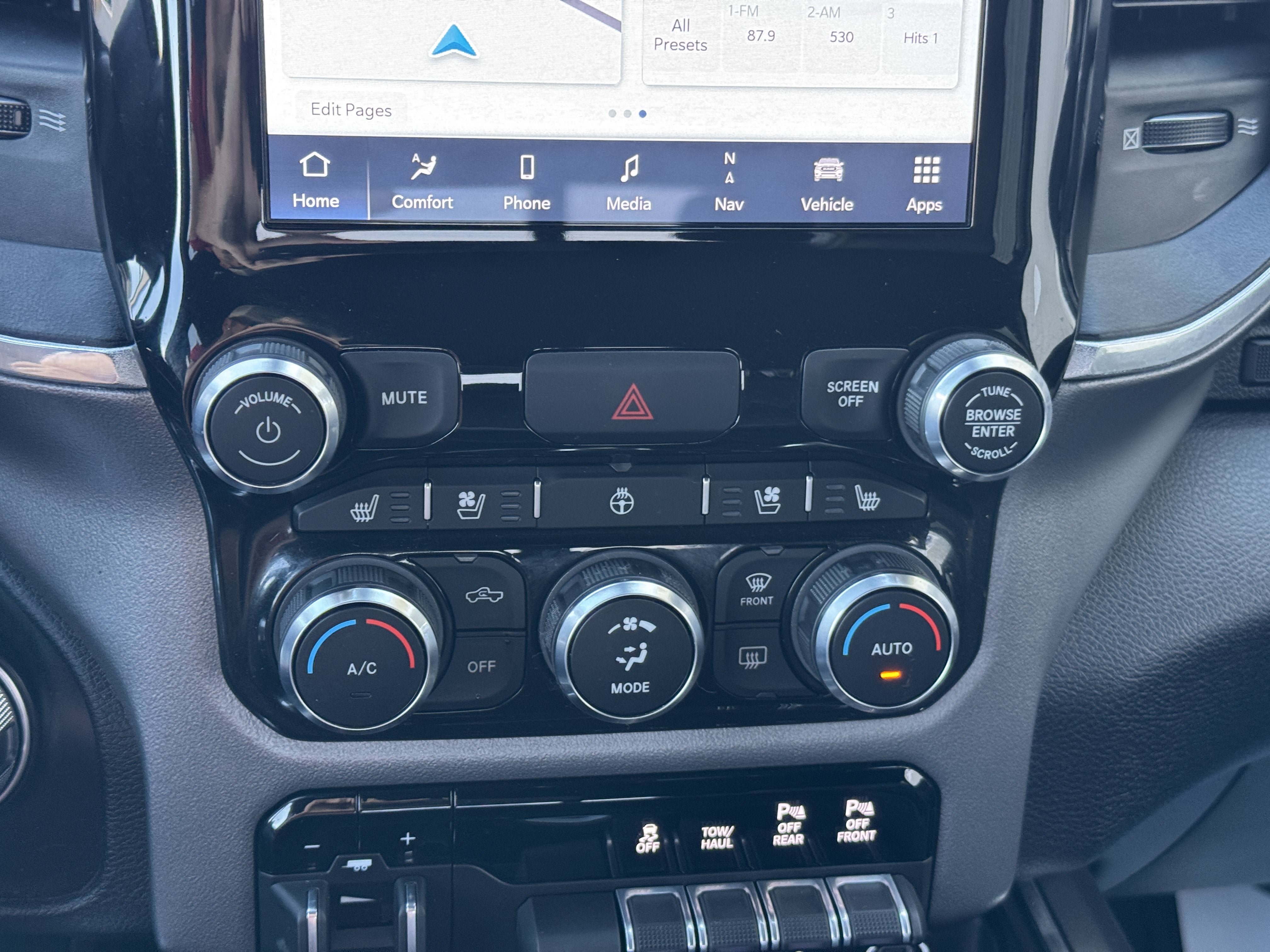 Used 2022 RAM 2500 Laramie AWD/4WD image 19