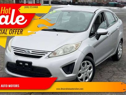 Used 2012 Ford Fiesta SE w/ Winter Pkg