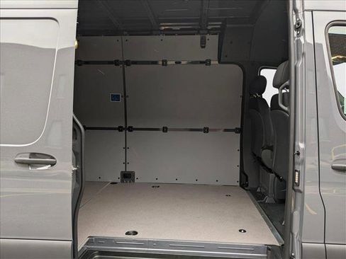 New 2025 Mercedes-Benz Sprinter 2500 image 16