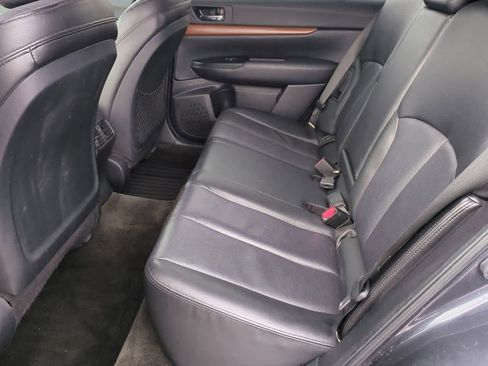 Used 2013 Subaru Outback 2.5i Limited w/ Moonroof Pkg image 19